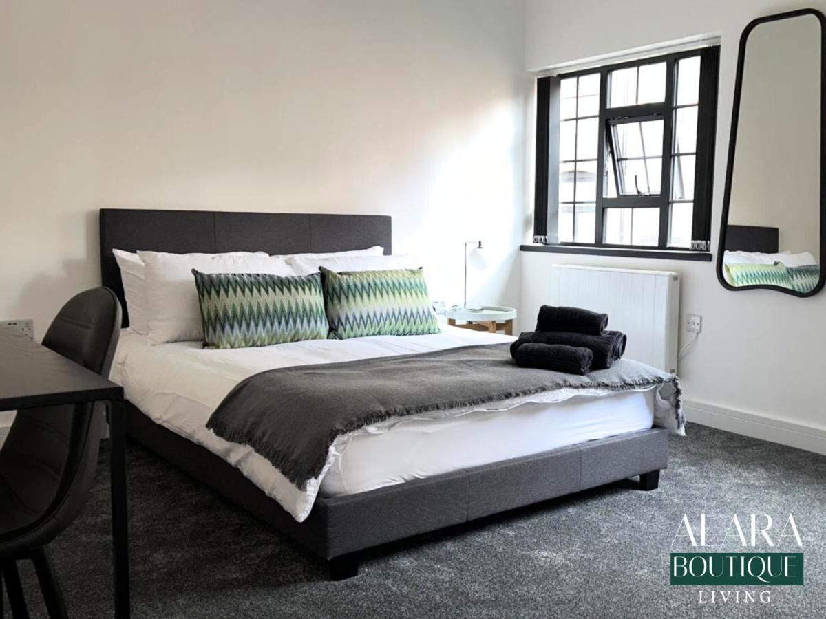 3 Floor Townhouse Luxury Living Alara Boutique Apartment Birmingham Luaran gambar