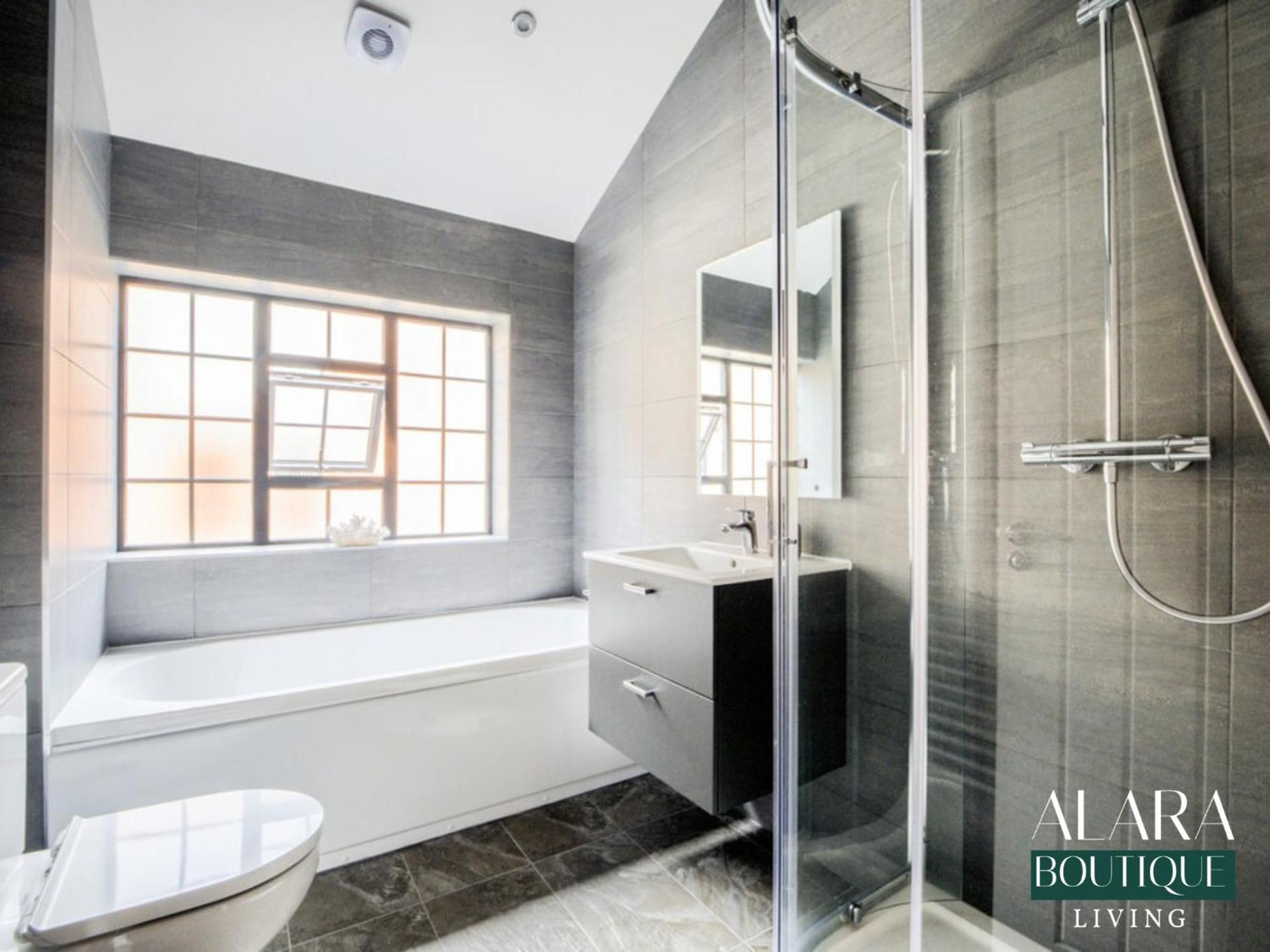 3 Floor Townhouse Luxury Living Alara Boutique Apartment Birmingham Luaran gambar