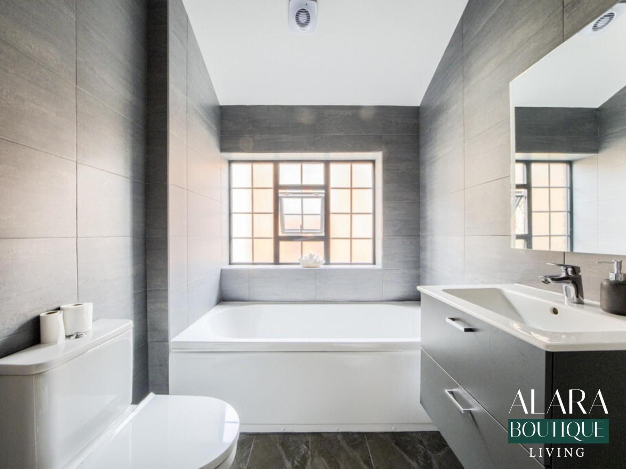 3 Floor Townhouse Luxury Living Alara Boutique Apartment Birmingham Luaran gambar