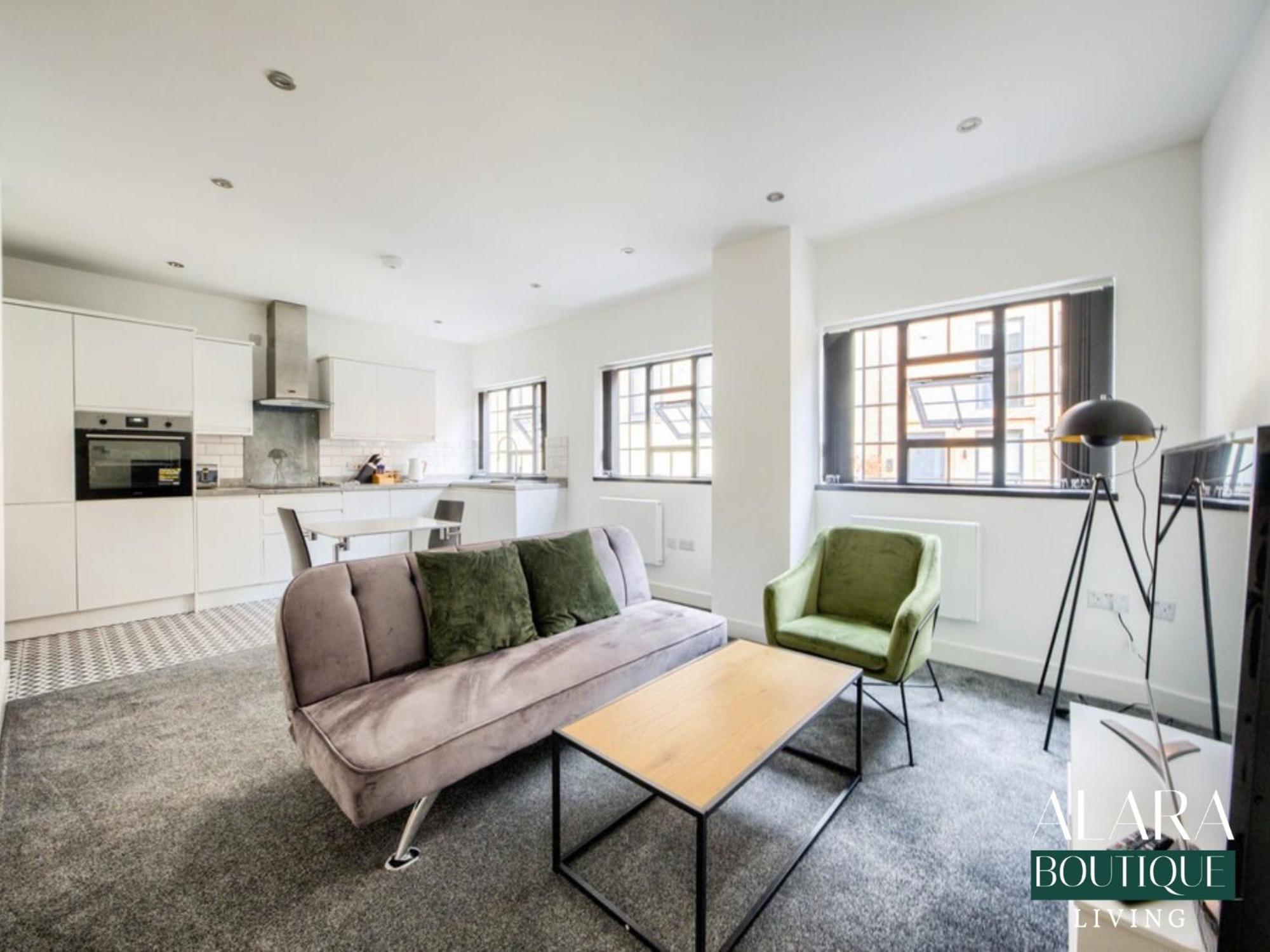 3 Floor Townhouse Luxury Living Alara Boutique Apartment Birmingham Luaran gambar