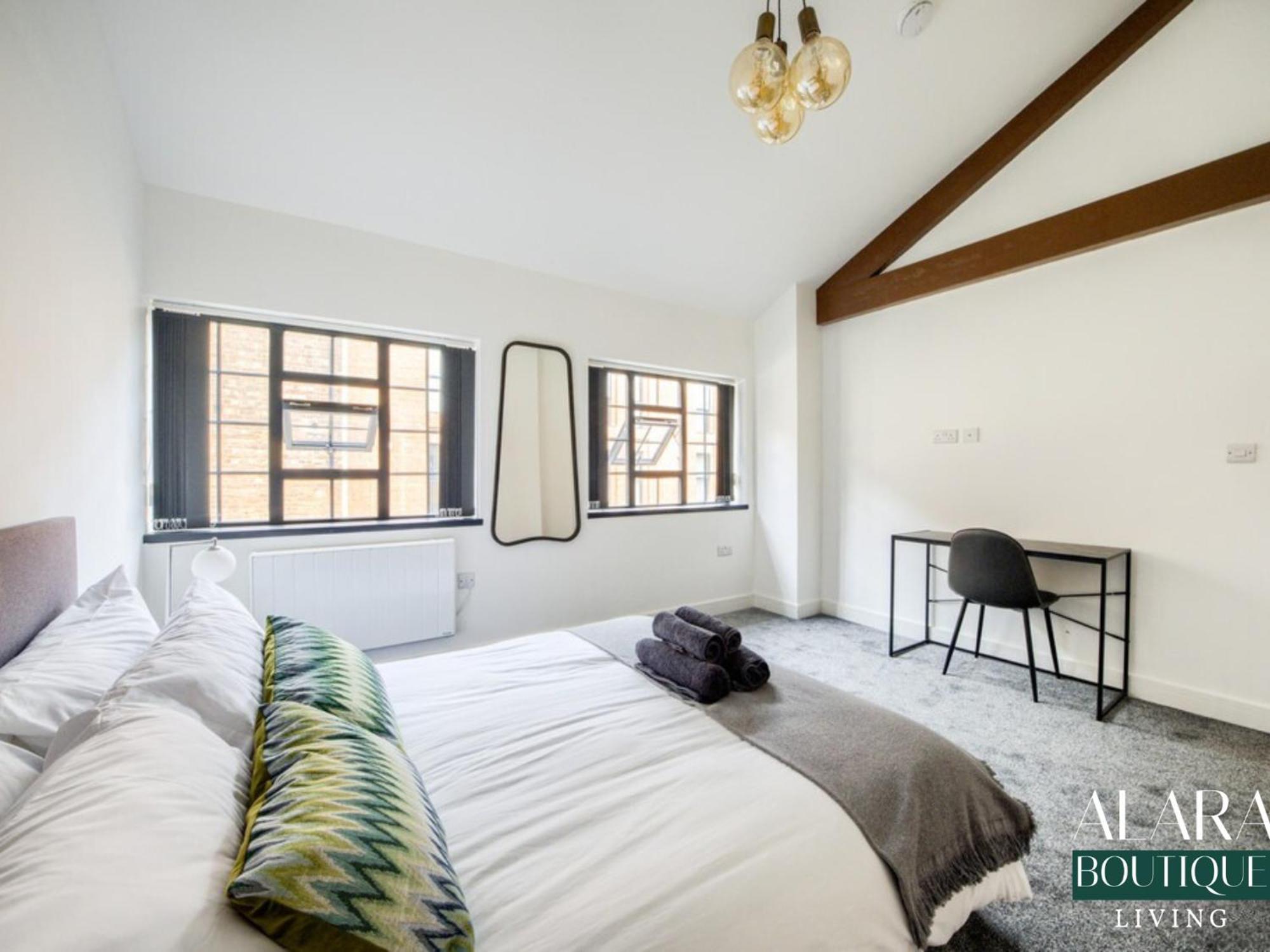 3 Floor Townhouse Luxury Living Alara Boutique Apartment Birmingham Luaran gambar